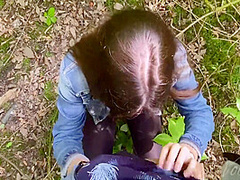 Met A Stranger In The Woods And Quickly Fucked Her In The Bushes 7 Min