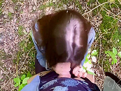 Met A Stranger In The Woods And Quickly Fucked Her In The Bushes 7 Min