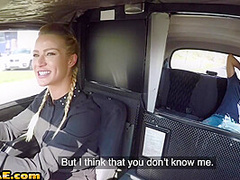 Smalltit euro cabbie pussy licked and drilled by passenger