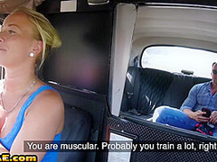 Blonde Czech cabbie sucks off her passenger before sex