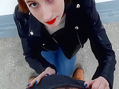 Roztomila Divka Vystrik A Suka Za Penize