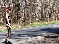 Il Vend Sa Femme A Trois Inconnus Qui Vont Lui Defoncer Le Cul 12 Min