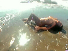 Leanne Crow - Solid Gold 1