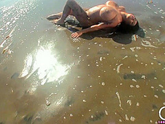 Leanne Crow - Solid Gold 1