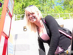 Adam Black & Licky Lex in A Lot Of Cum - Porncz