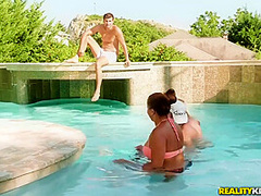And Her Girlfriend Are Having Hot Foursome Fuck - Olivia Nice, Choky Ice And Victoria Pure