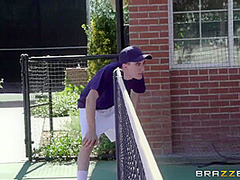 Huge Tit Black Chick And Tag Team Blowjob - Diamond Jackson And Nikki Benz