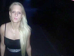 Offentlicher Park Sex - Real Young Slut Gets Nailed Outdoor In Public Park