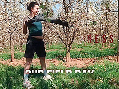 He Made Me Squirt In A Jiffy And I Sucked His Cock During Our Field Day
