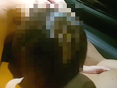 【japanese Sex】car Sex Part2! 激しく揺れる車の中 2人の吐息で曇る窓ガラス/ カーセックスで大量射精 / 素人カップル個人撮影