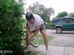 Duncan Saint And Carmela Clutch In Gets Fucked By A Lucky Pedestrian