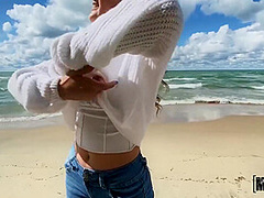 Beach Bubble Tent Banging - Sex On The Beach