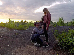 The Guy Sucked Her Dick To The Deap Throat And Got His Cum