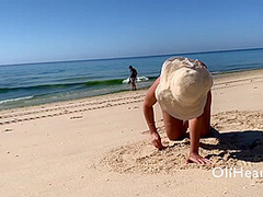 Hot Naked Teen Teasing Strangers At The Beach