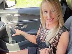 Notgeiles Madchen Lasst Sich Auf Parkplatz Von Unbekannten Typen Ficken 7 Min