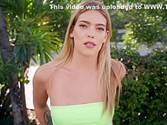 Whitegirl Leah Goes Ahegao On Morons Cock