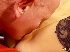 Farrah Rides The Lucky Man
