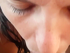 Beautiful Girl Gives Stranger A Deep Blowjob At Public Beach