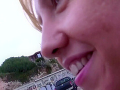 Nutte Am Strand Aufgegabelt