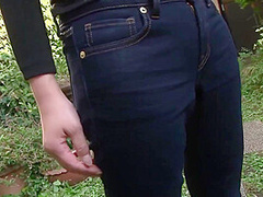 Picked Up Japanese Teen Gives A Stranger Sensual Blowjob Outdoors