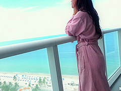 Girlfriend Experience With Steaming Hot With Alina Lopez