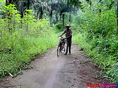 Some Where In Africa ,the Yoruba House Wife Bbw Caught Fucking By The Village Palm Wine Tapper On Her Way To Market, He Convince Her Because Of His Palm Wine And Fucked Her Rough On The Road Side. ( Part 1)full Video On ️xvideo Red (patricia 9ja) 12 Min