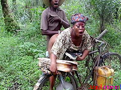 Some Where In Africa ,the Yoruba House Wife Bbw Caught Fucking By The Village Palm Wine Tapper On Her Way To Market, He Convince Her Because Of His Palm Wine And Fucked Her Rough On The Road Side. ( Part 1)full Video On ️xvideo Red (patricia 9ja) 12 Min