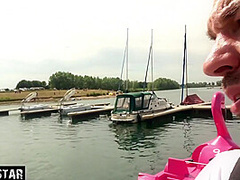 Sommer In Deutschland Babe Im Tretboot Gefickt