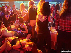 Party Chicks Have Fun In The Club