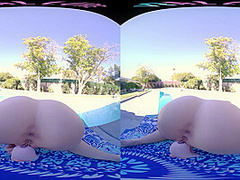 Horny blonde masturbates outside with her toys in virtual reality