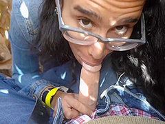 Sexy Amateur Babe Flashes And Gives Blowjob In Corn Maze Such A Risky Public Adventure