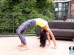 I Love Yoga And Show You What I Can Do With My Body