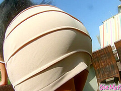 April Blue In Masturbates Her Amazing Pussy