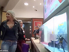 Real Amateur Sluts Suck And Fuck In Public