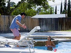 Hotly Fucks With Big Dicked Guy Next To Her Girlfriend With Charles Dera And August Ames