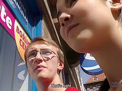Smart Man Knew How To Seduce Pretty Young Girl For With Summer Day