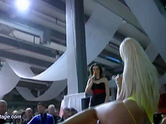 Jessie Volt In On Stage