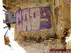 Spanish Latina Safari Milf Pick Up In Dschungel