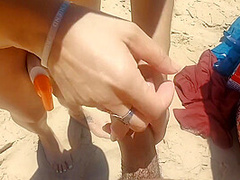 Dia De Playa Perfecto. Calientes Y Al Sol