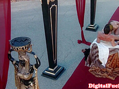 Gorgeous Egyptian Queen Is Hoovering Cock