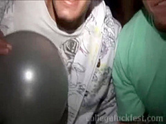 Amateur coed trio sluts suck on dick