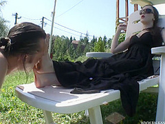 Mistress Bojana In Feet Worship In The Garden