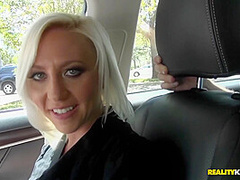 Exotic Porn Video Milf Try To Watch For , Its Amazing - Peyton Rae