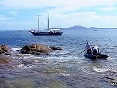 Hot Girl Raw Beach Anal Gangbang On Holiday Trip - Lea Lazure