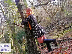 Flashing And Pissing In The Forest