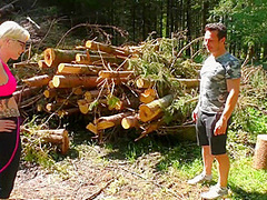 Foresworker Seduced
