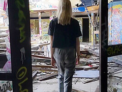 Risky Public Fucking! Exploring An Abandoned Water Park