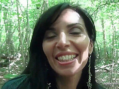 Georgous Amateur Exhib Milf Gets Rendez Vous In A Wood Before Anal Sex