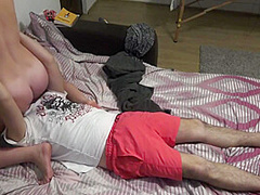 Gets Her Pussy Streched