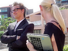 Dirty Tina And Conny Dachs - Die Maklerin Mit